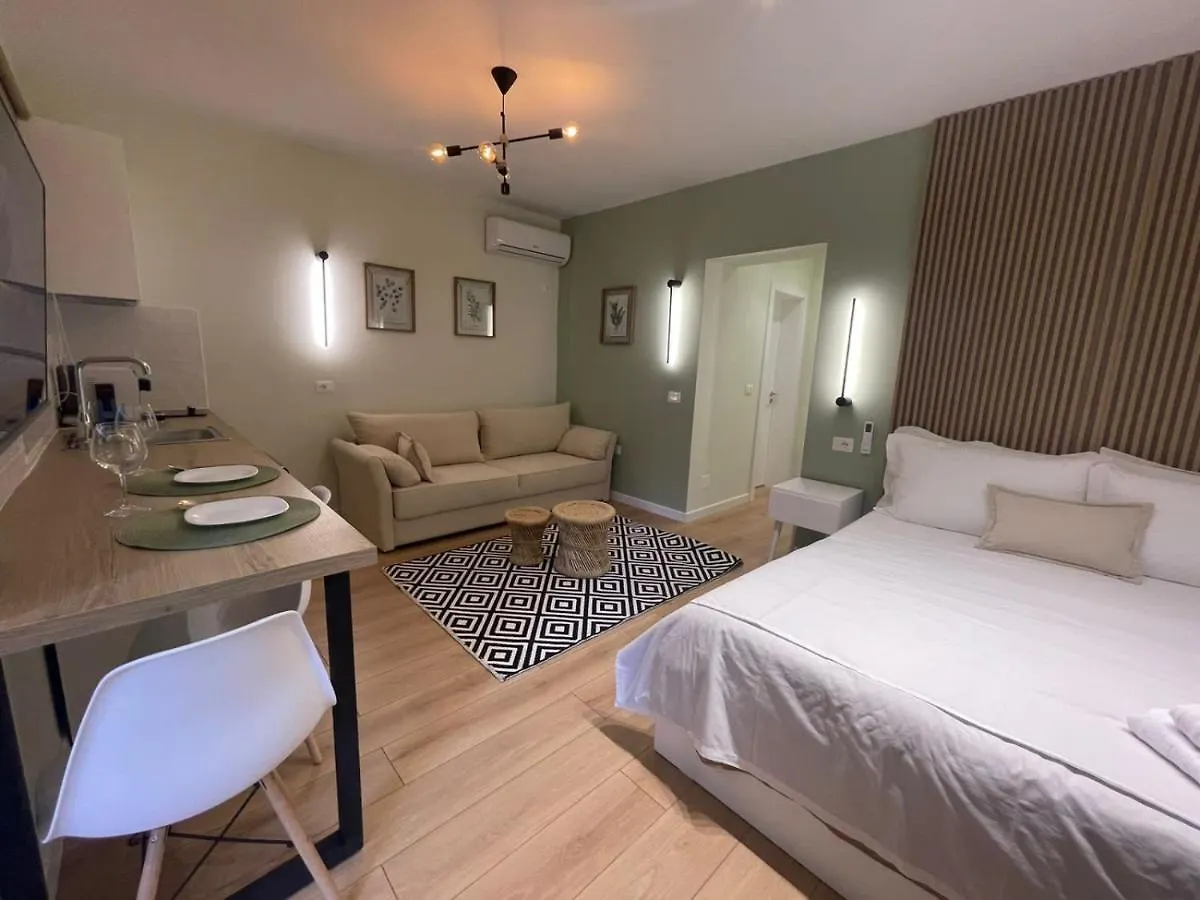 4Seasonsgea , Cozy Studio In Central Position , Tiran Daire