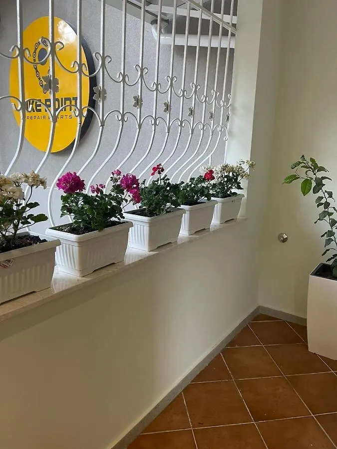 4Seasonsgea , Cozy Studio In Central Position , Tirana 0*,