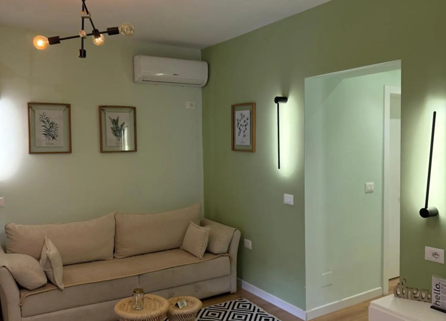 Appartamento 4Seasonsgea , Cozy Studio In Central Position , Tirana Albania